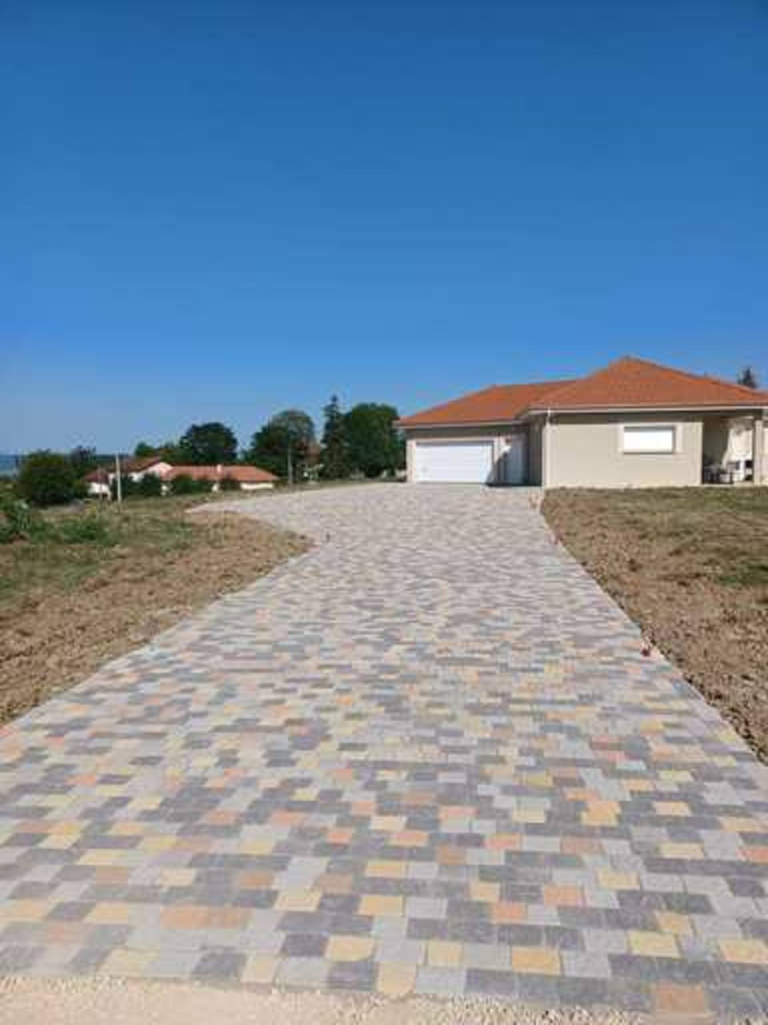 Chantier De 270 M2 De Pav s Avec Un Panachage De Couleurs Nos Chantier De 270 M2 De Pav s Avec Un Panachage De Couleurs Nos