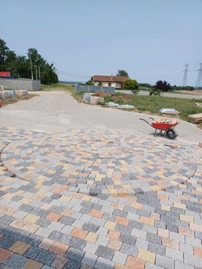 Chantier De 270 M2 De Pav s Avec Un Panachage De Couleurs Nos Chantier De 270 M2 De Pav s Avec Un Panachage De Couleurs Nos